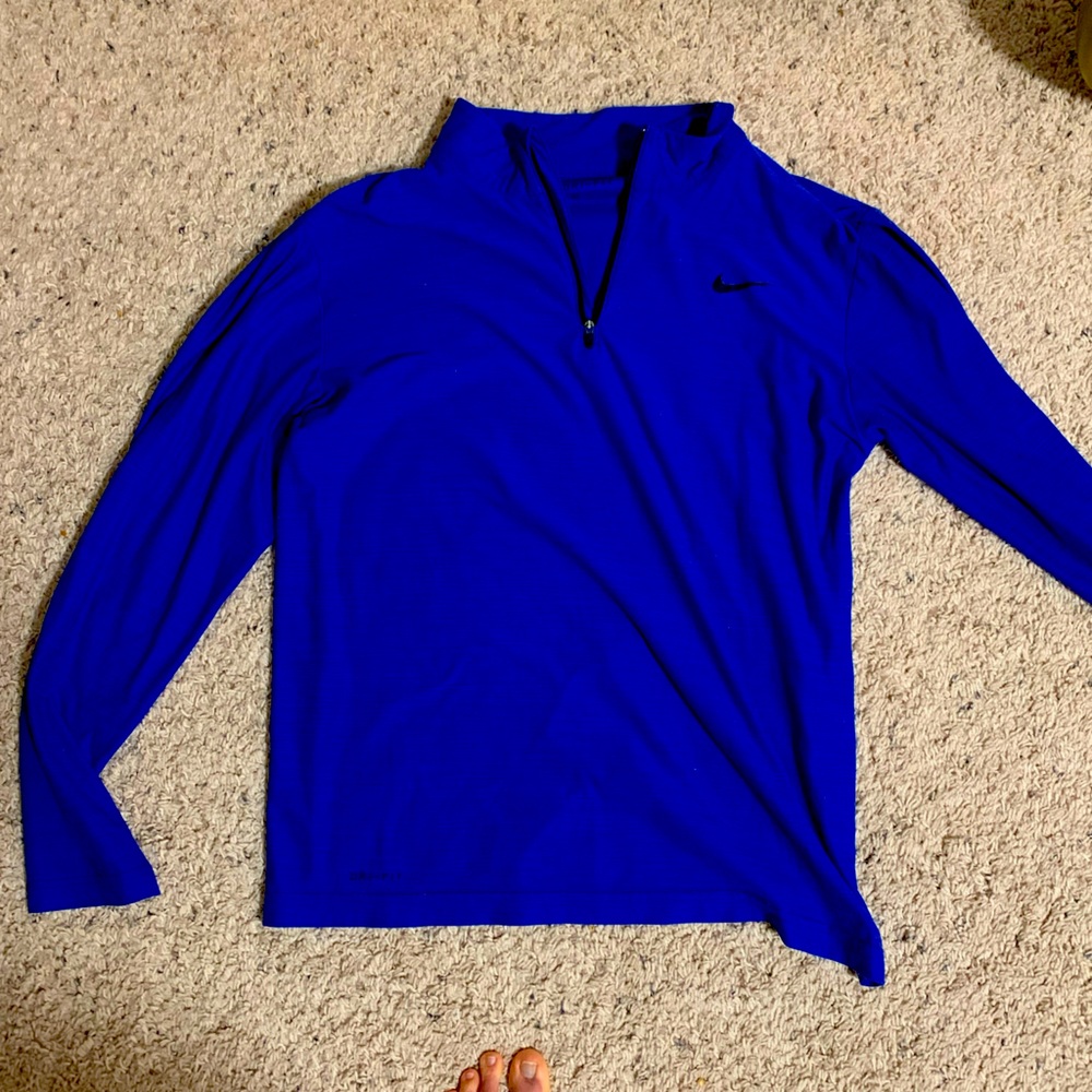 Nike lightweight pullover